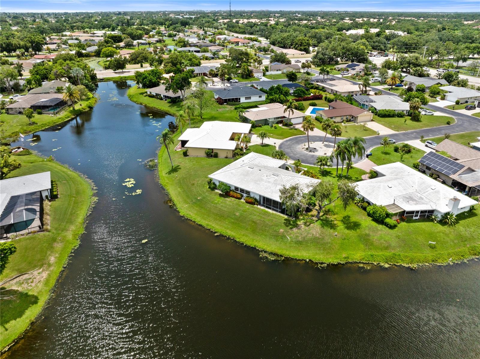 VENICE GARDENS - Residential