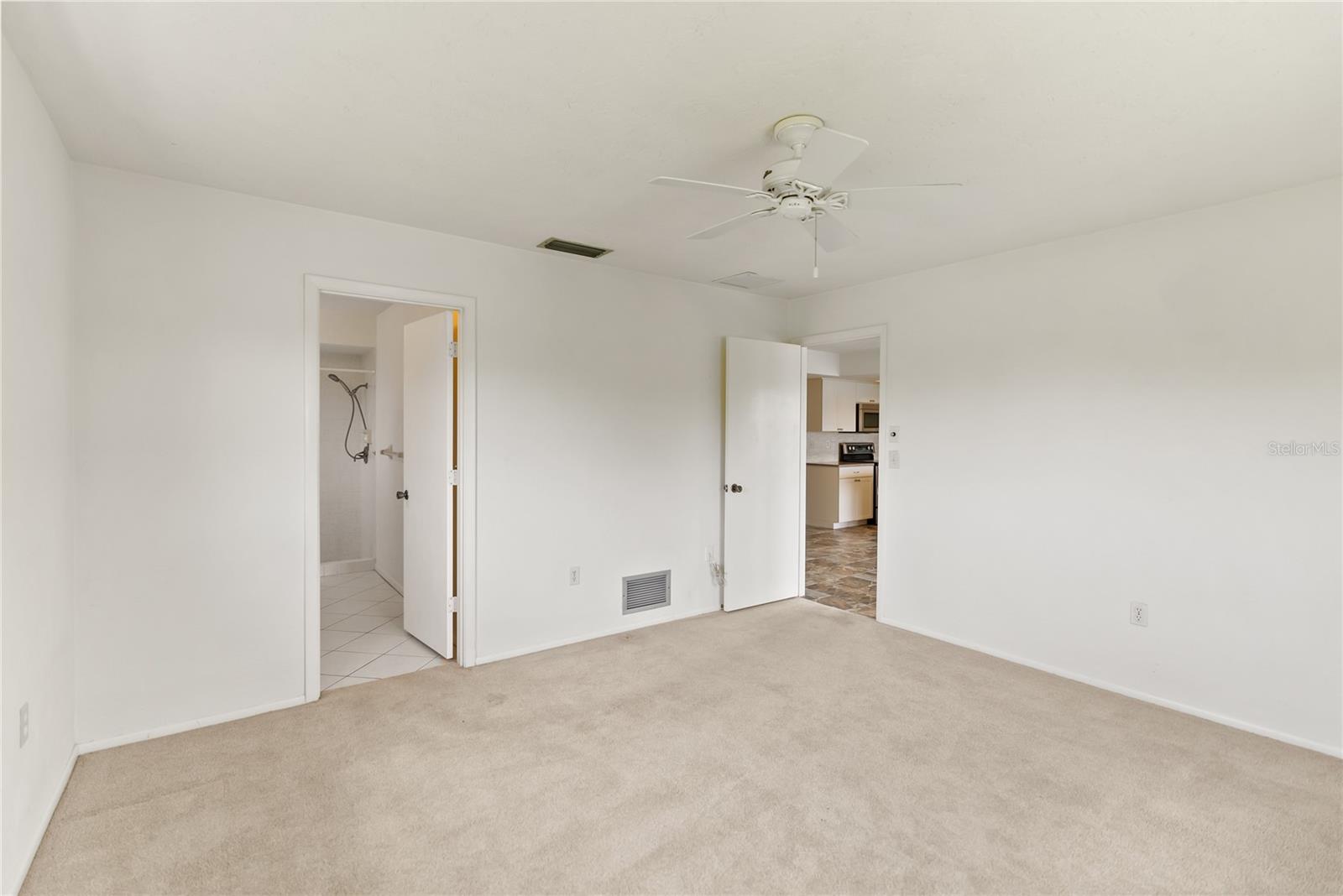 VENICE GARDENS - Residential