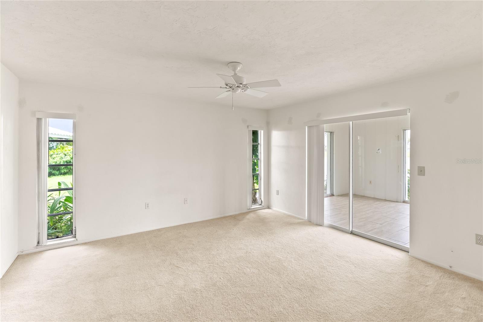 VENICE GARDENS - Residential