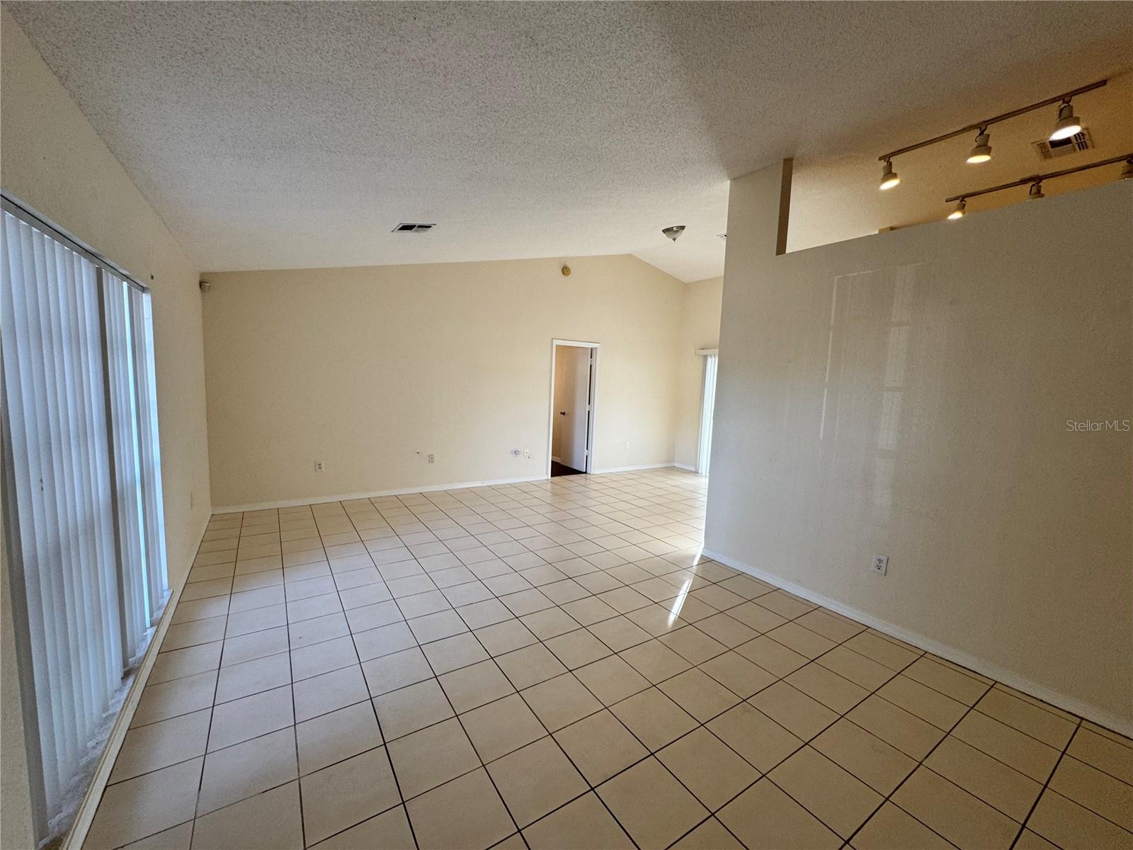 NORTH POINTE PH 02 - Residential