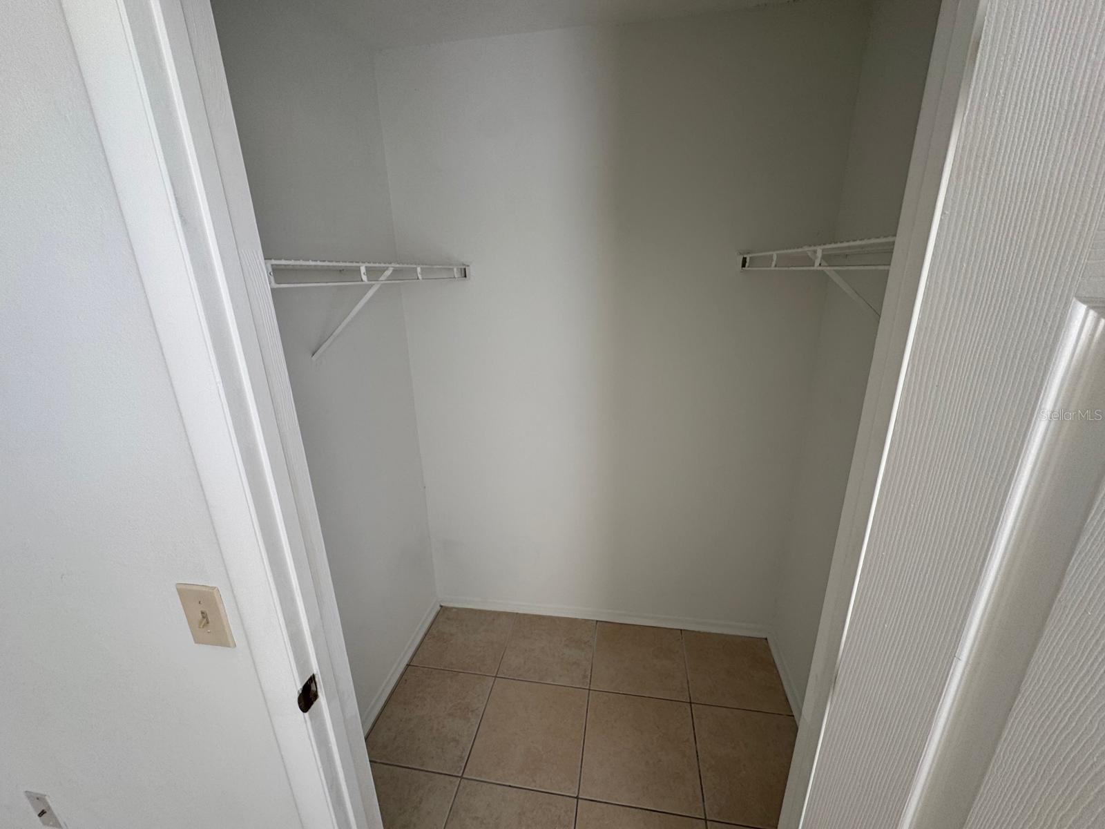 GABLES AT LAKESIDE CONDO - Residential