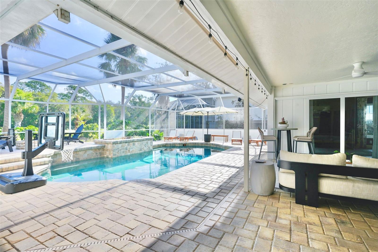 LAKES ESTATES 3 OF SARASOTA - Residential