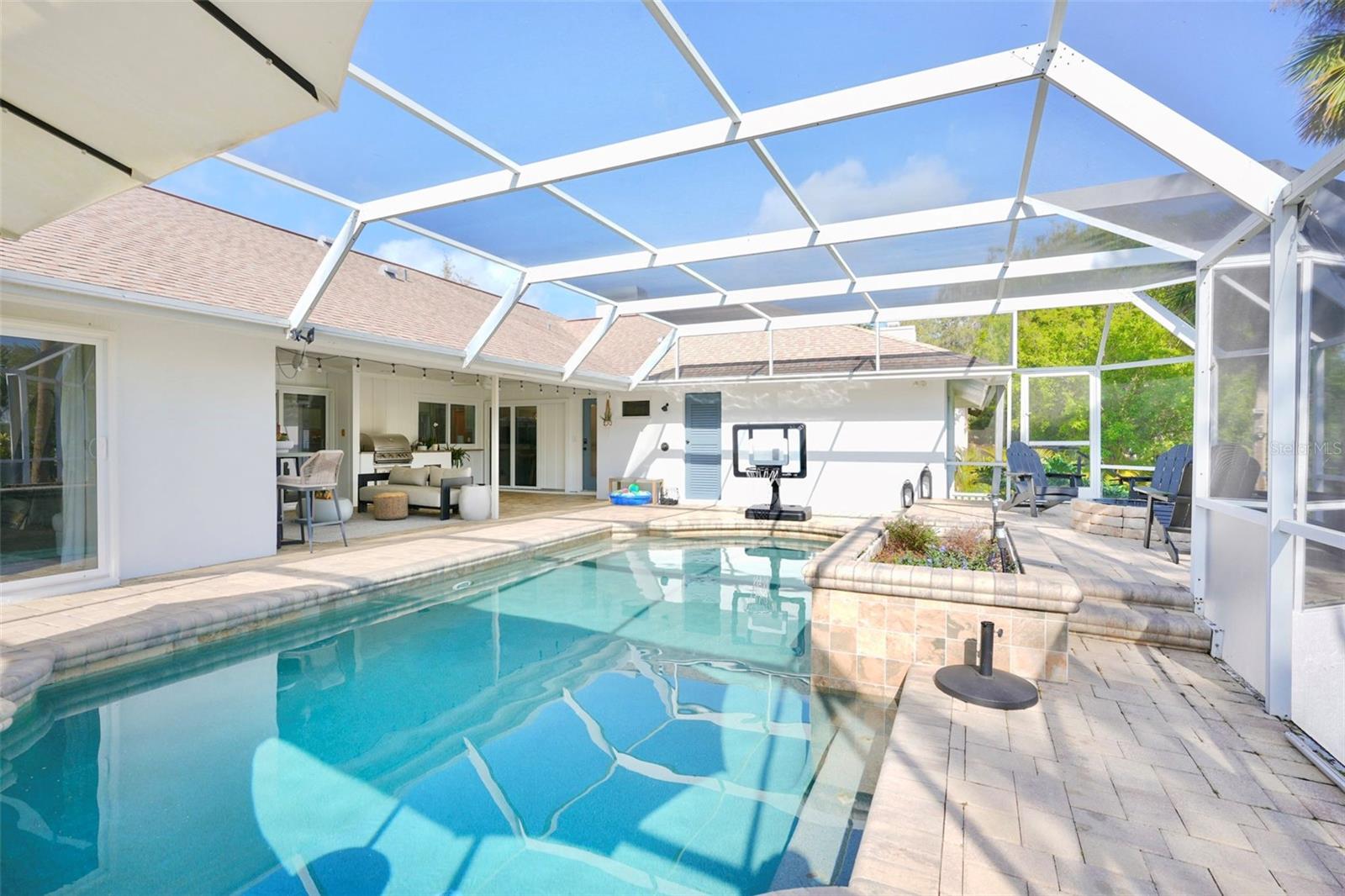 LAKES ESTATES 3 OF SARASOTA - Residential