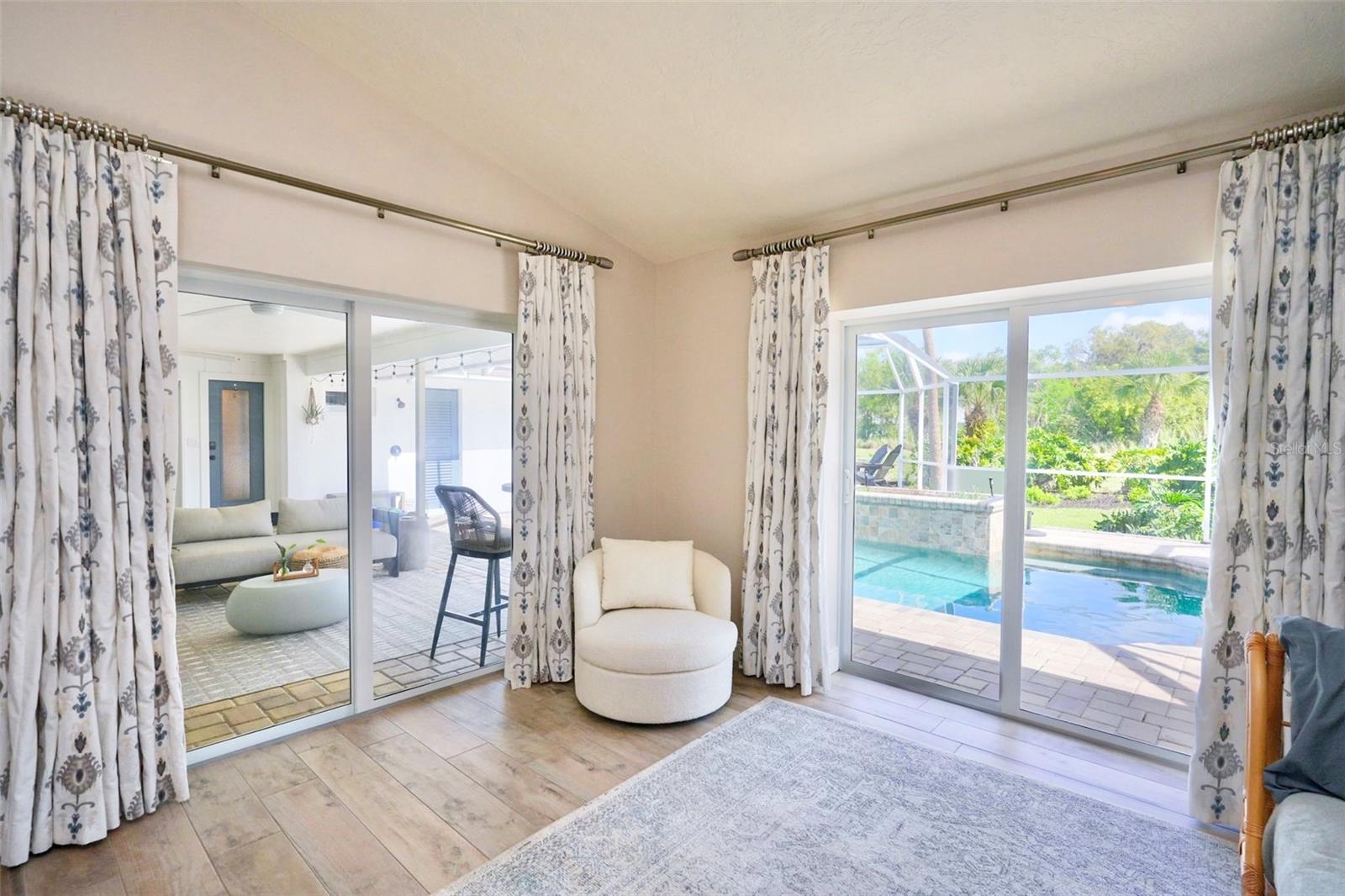 LAKES ESTATES 3 OF SARASOTA - Residential