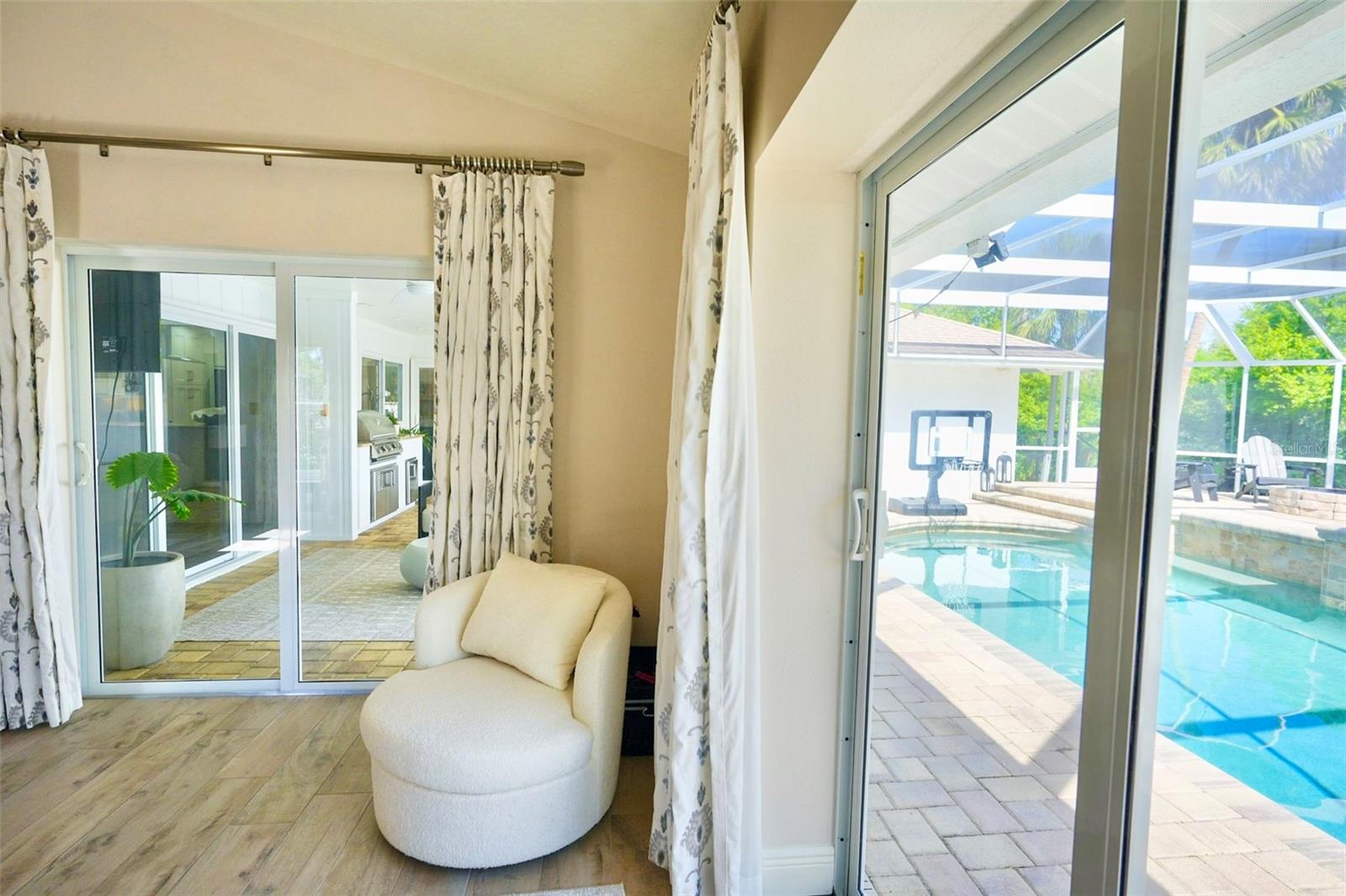 LAKES ESTATES 3 OF SARASOTA - Residential