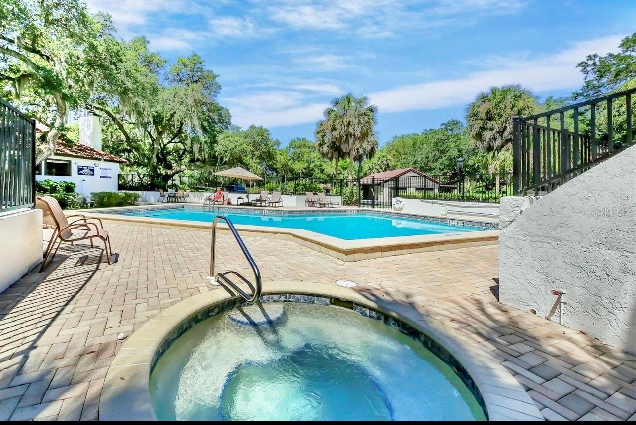 LAKES ESTATES 3 OF SARASOTA - Residential