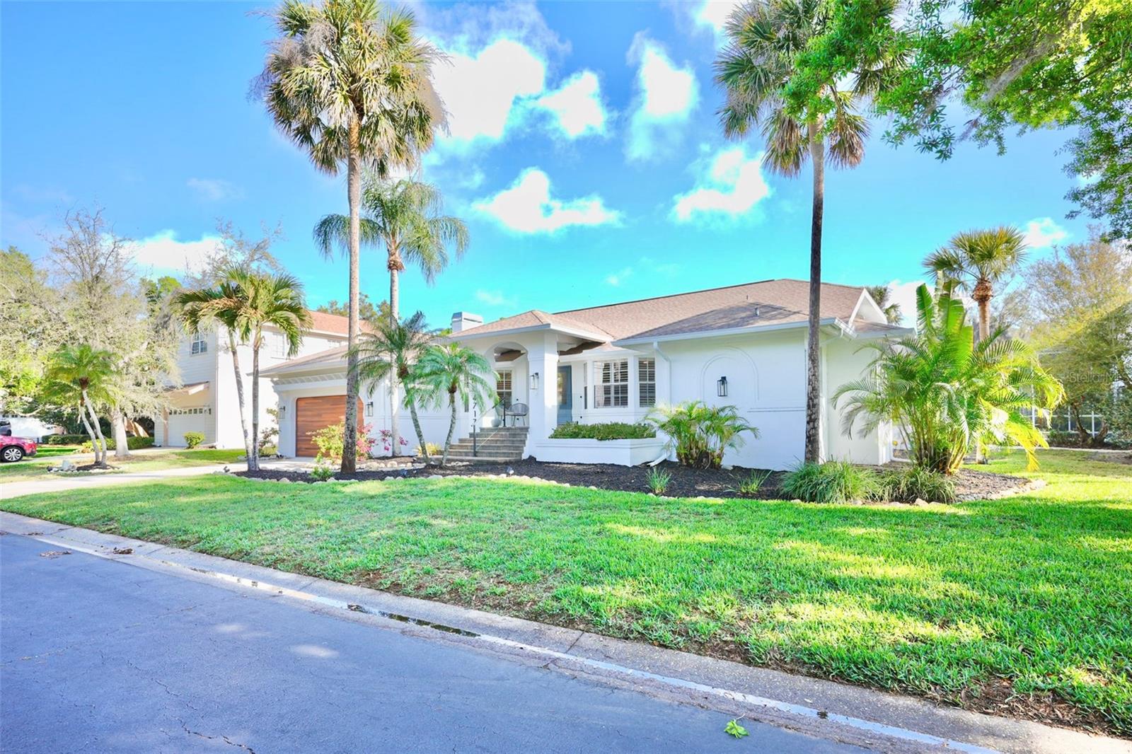 LAKES ESTATES 3 OF SARASOTA - Residential