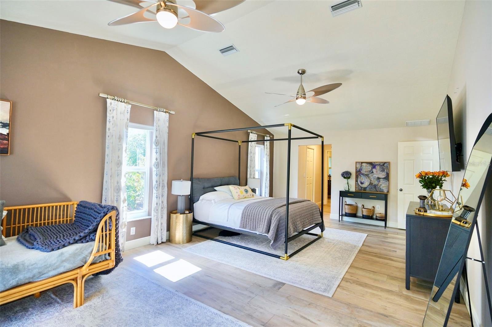 LAKES ESTATES 3 OF SARASOTA - Residential