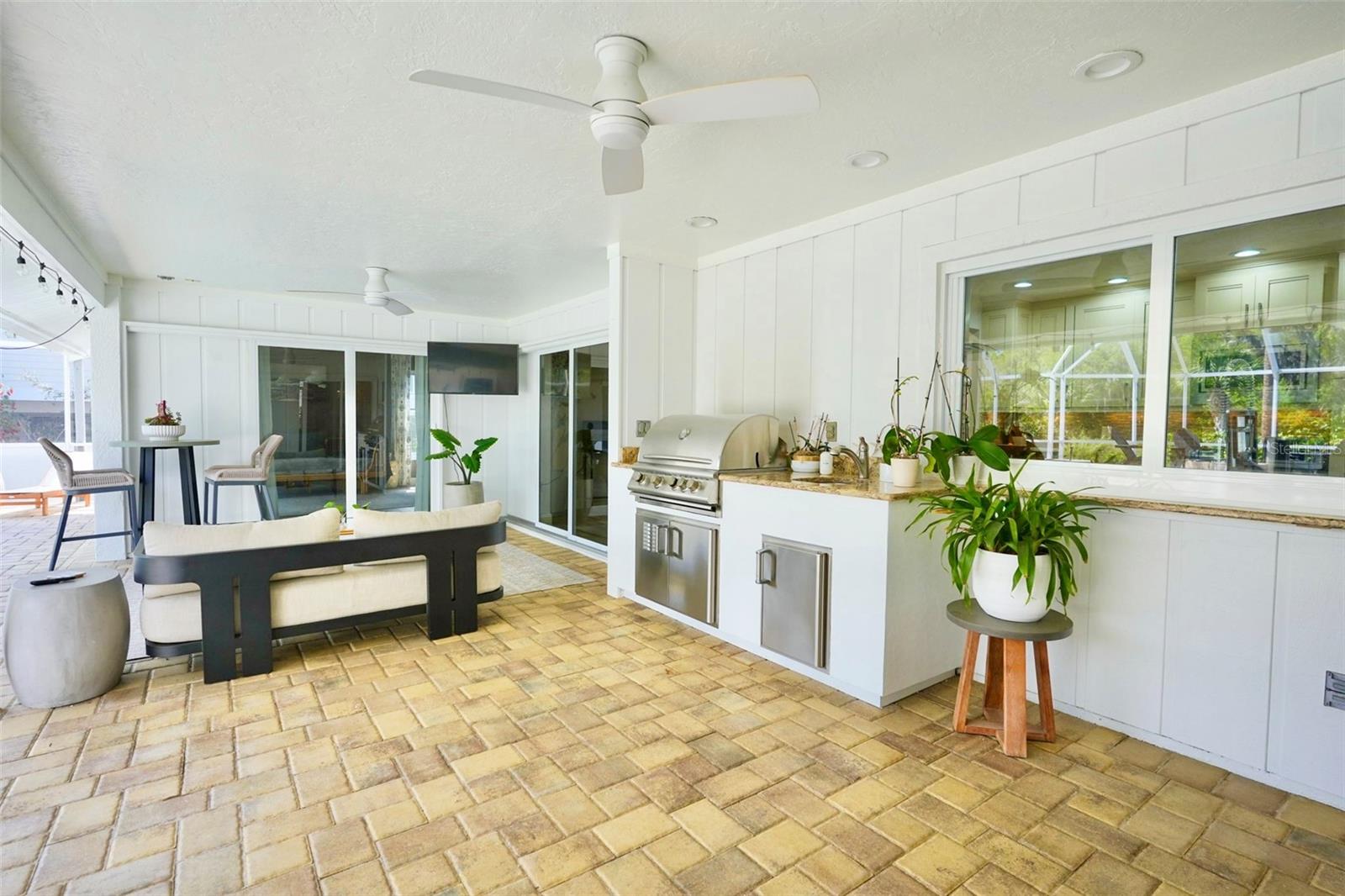 LAKES ESTATES 3 OF SARASOTA - Residential