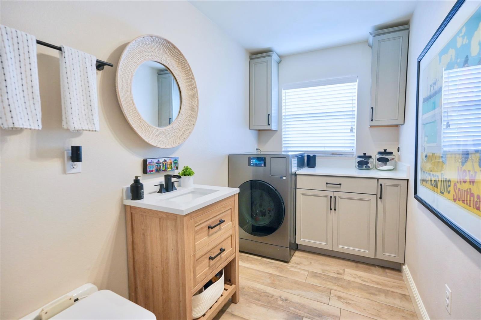 LAKES ESTATES 3 OF SARASOTA - Residential