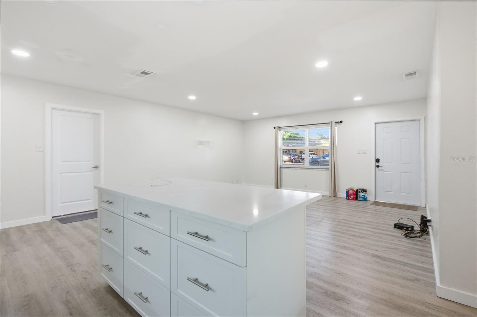 PLEASANT ESTATES - Residential