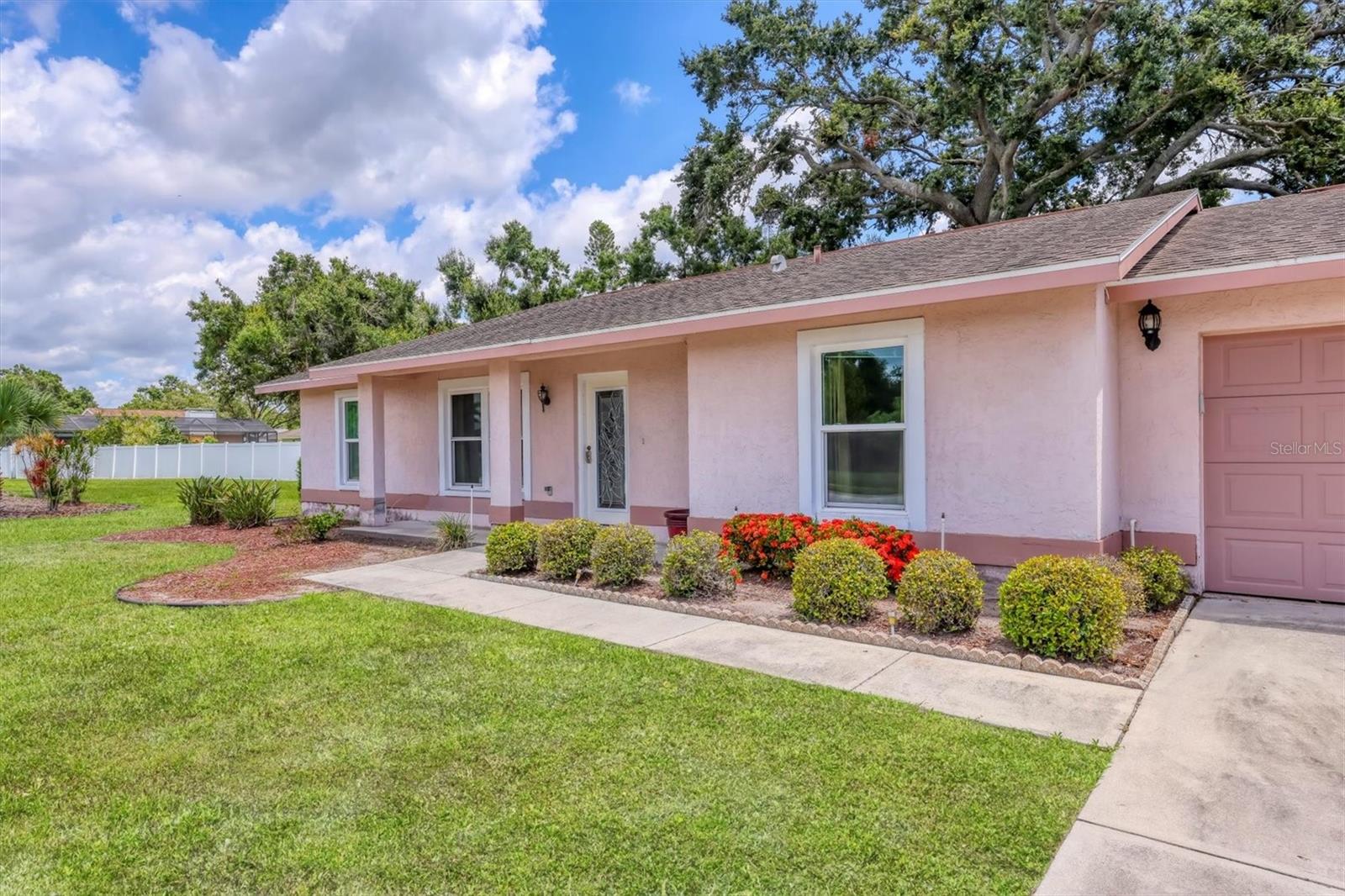 7953 CYPRESS LAKE DRIVE