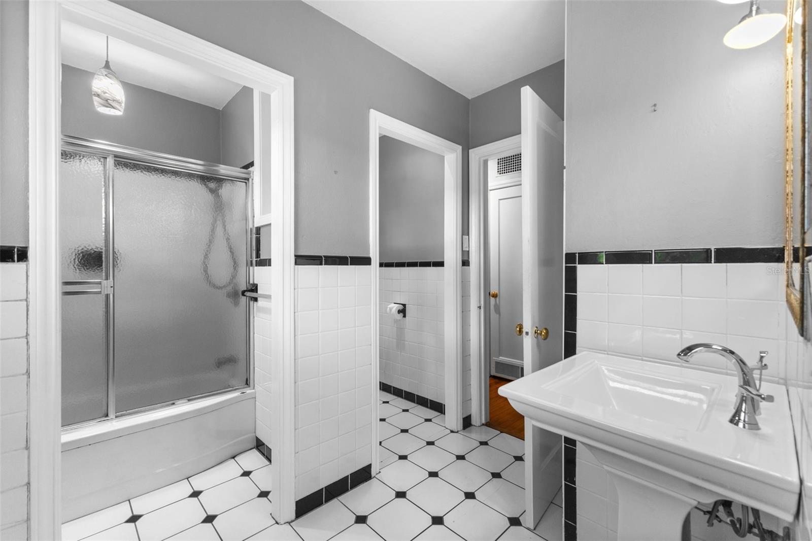 SNELL ISLE BRIGHTWATERS SEC 1 REP - Residential
