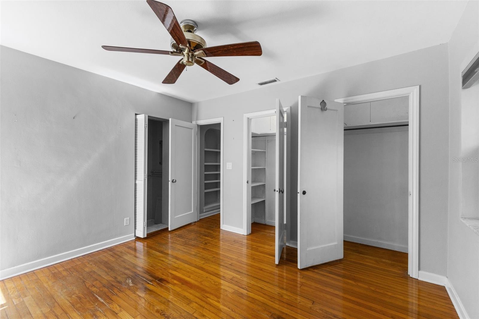SNELL ISLE BRIGHTWATERS SEC 1 REP - Residential