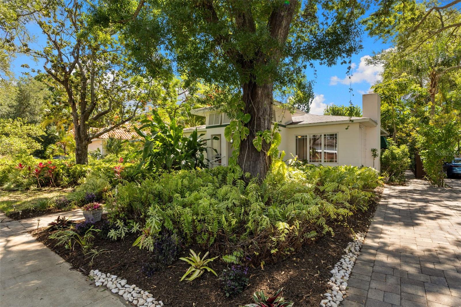 SNELL ISLE BRIGHTWATERS SEC 1 REP - Residential