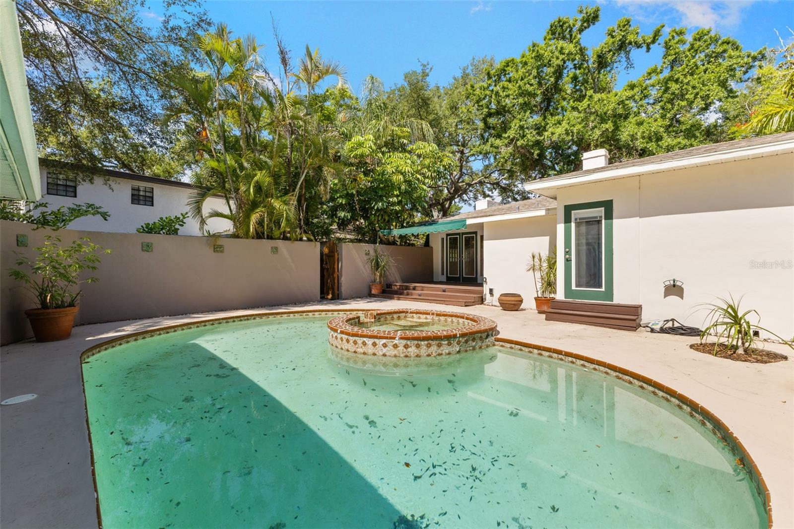 SNELL ISLE BRIGHTWATERS SEC 1 REP - Residential