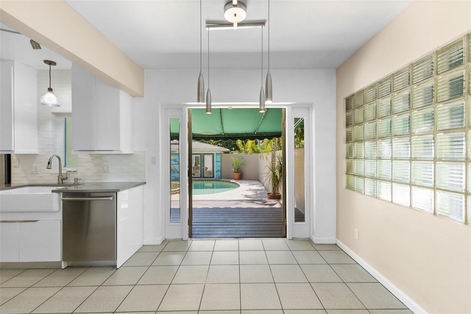 SNELL ISLE BRIGHTWATERS SEC 1 REP - Residential