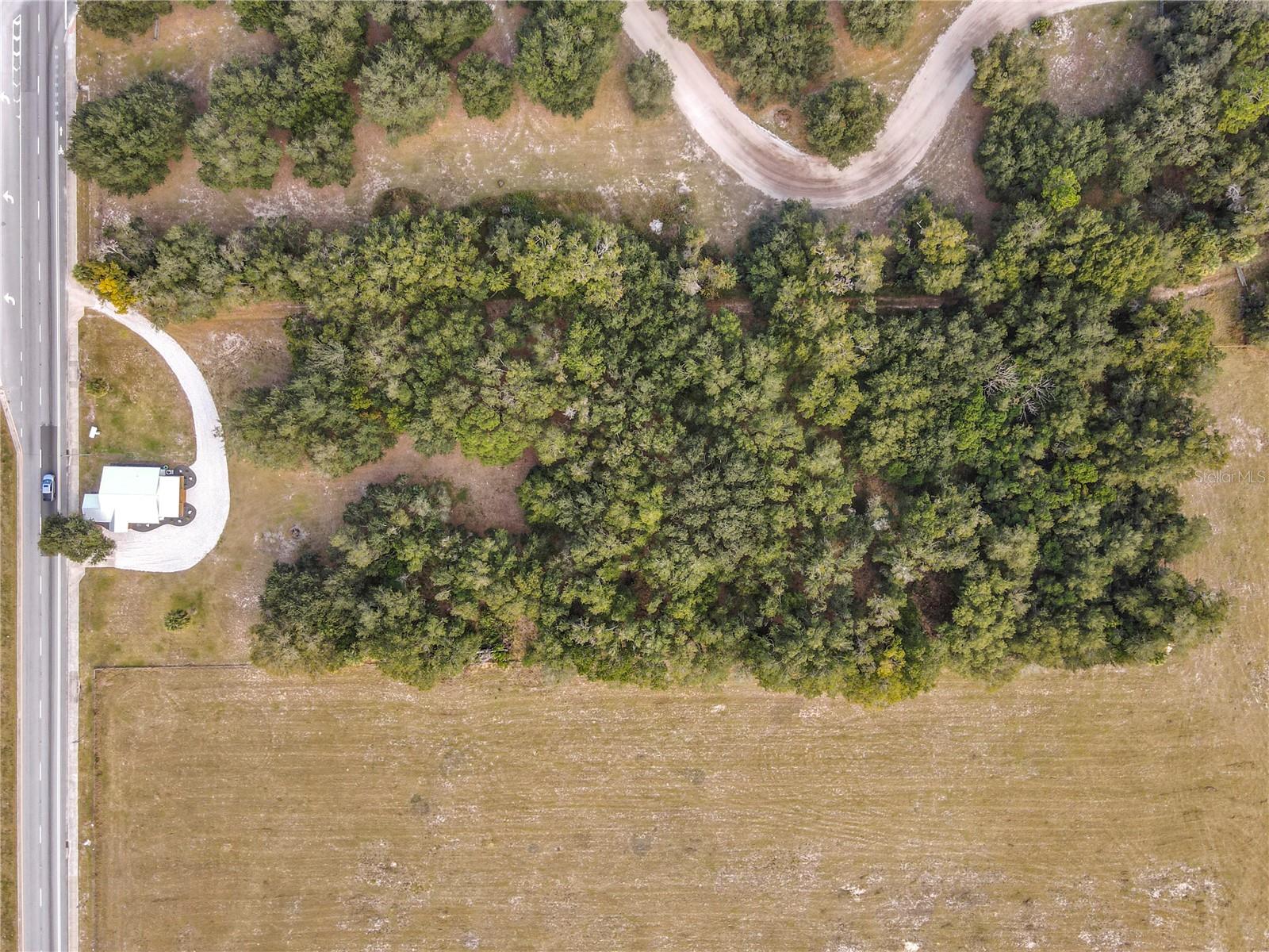 ASSESSORS N 01/2 SW 01/4 - Commercial Lease