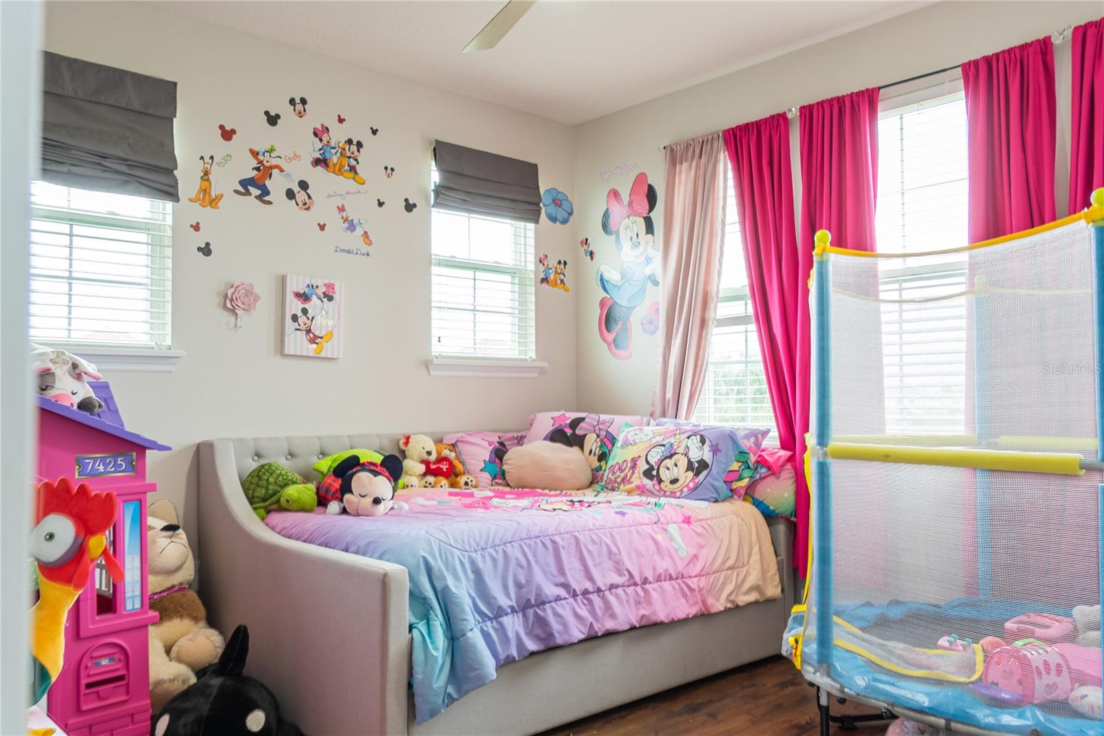 TAPESTRY PH 2 - Residential