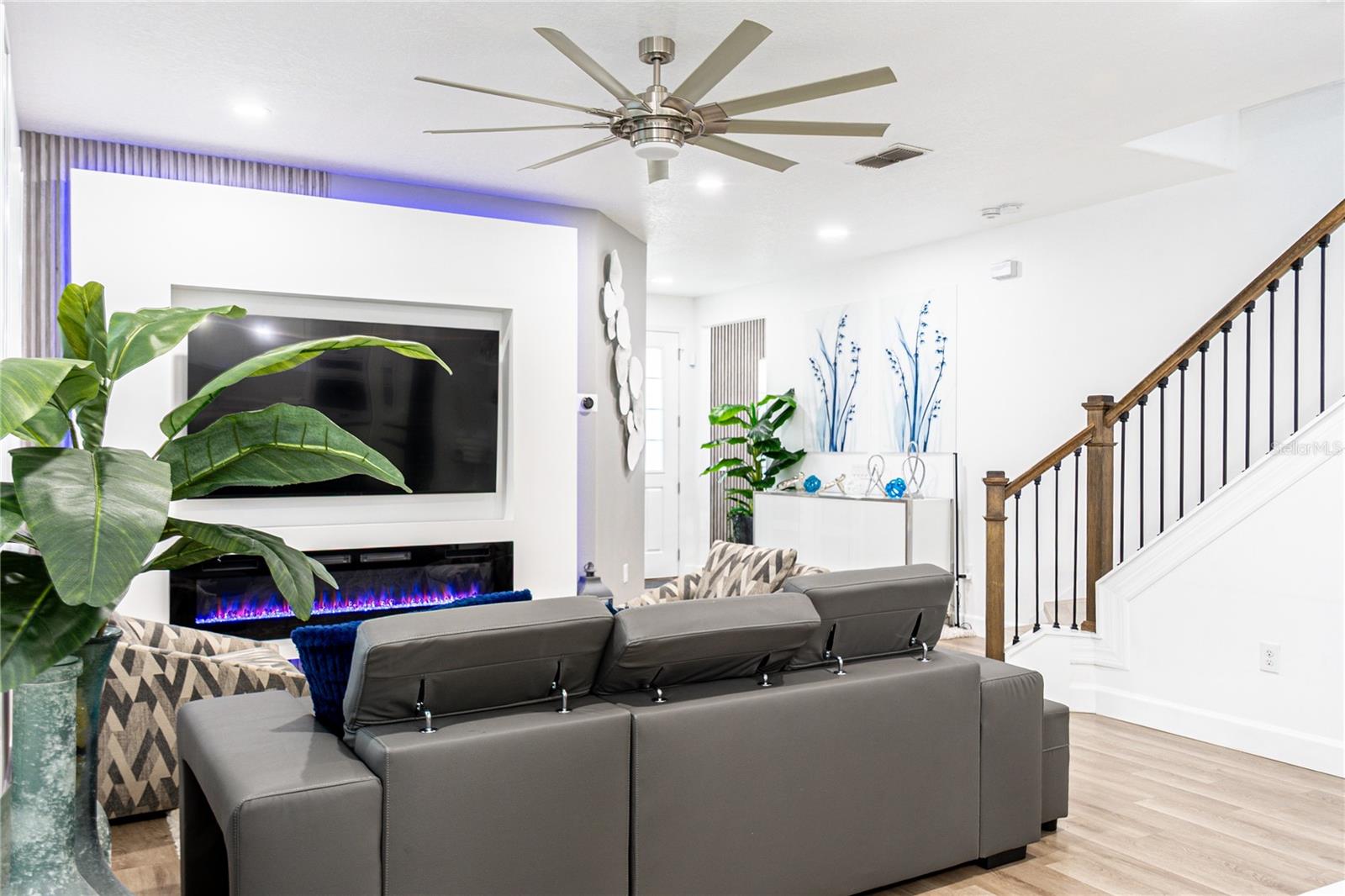 TAPESTRY PH 2 - Residential