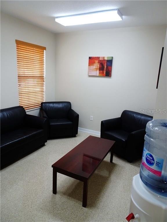 HUNTERS CREEK PROF PARK CONDO ASSOC INC - Commercial Lease