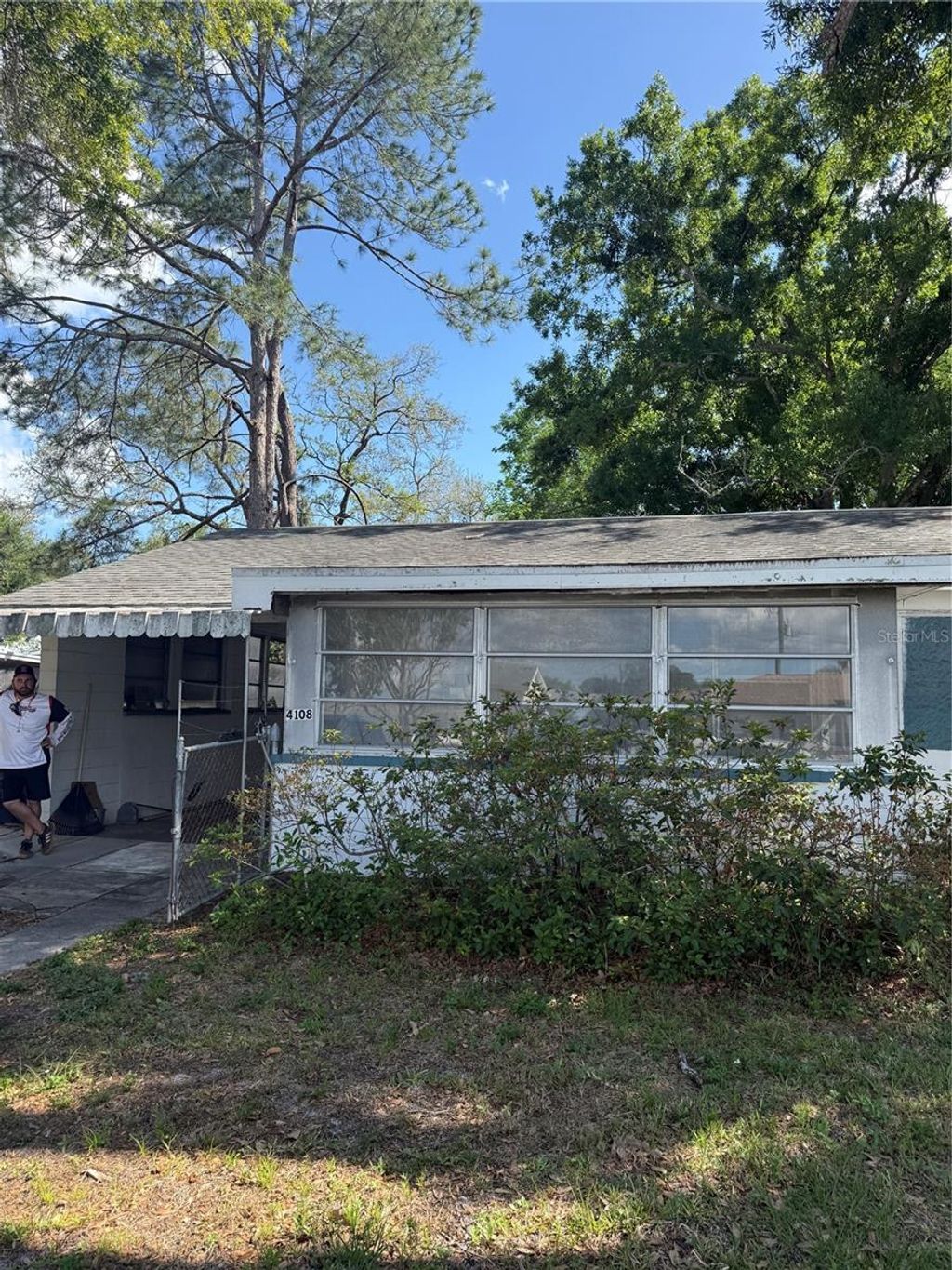 Photo of 4108 W Leila Avenue, Tampa, FL 33616 (MLS # TB8496531)