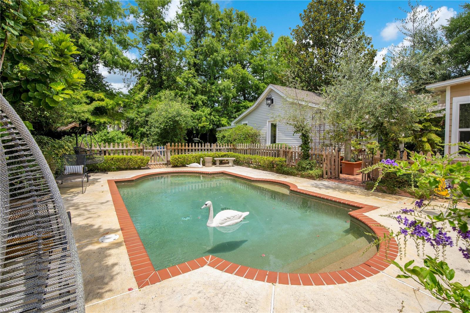 BOUSTAN A REP 49 13 - Residential