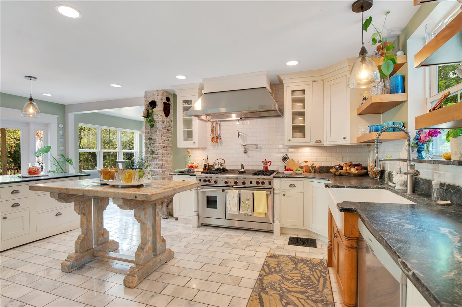 BOUSTAN A REP 49 13 - Residential