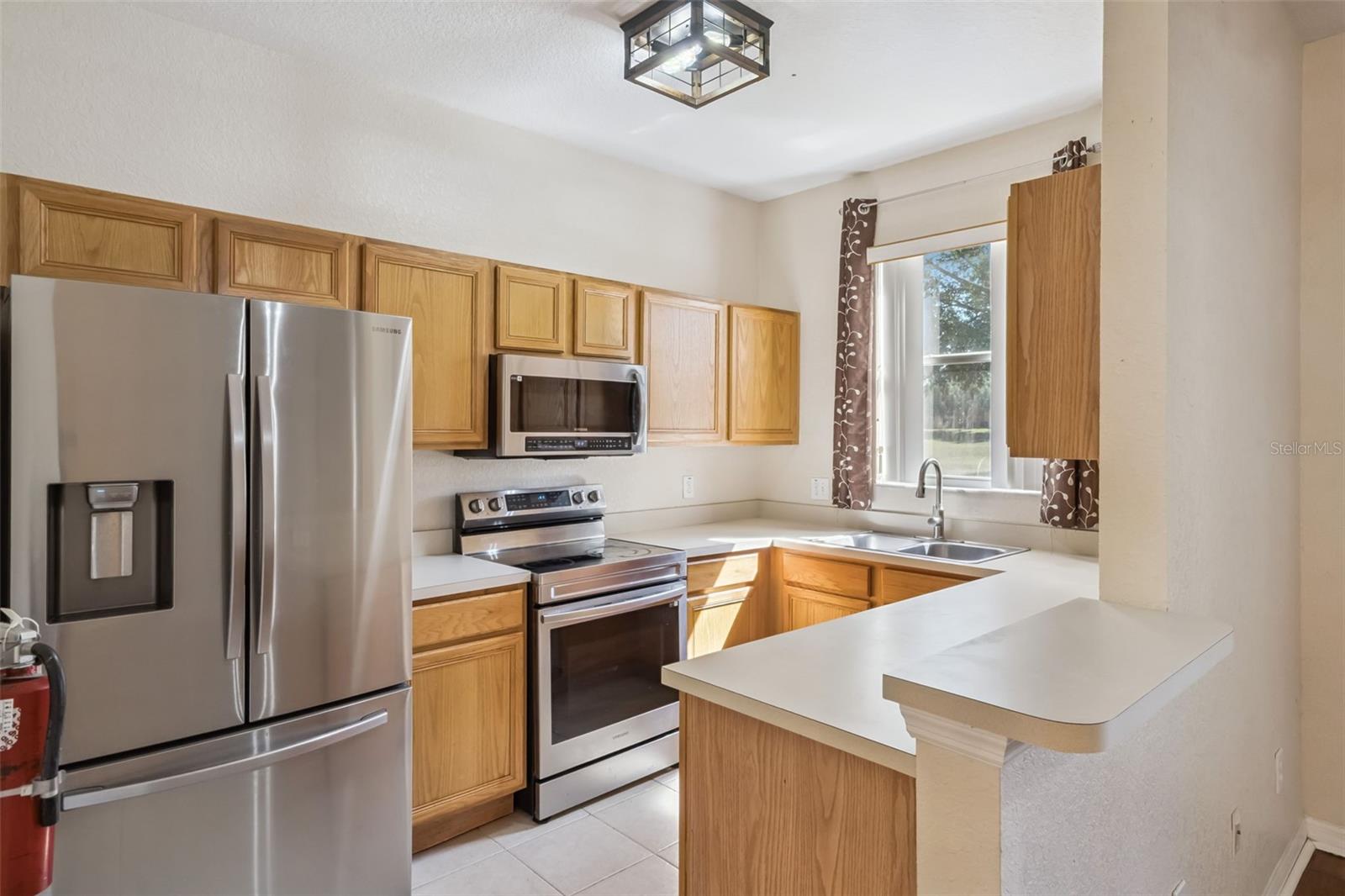 REGAL PALMS AT HIGHLAND RESERVE PH 05 - Residential