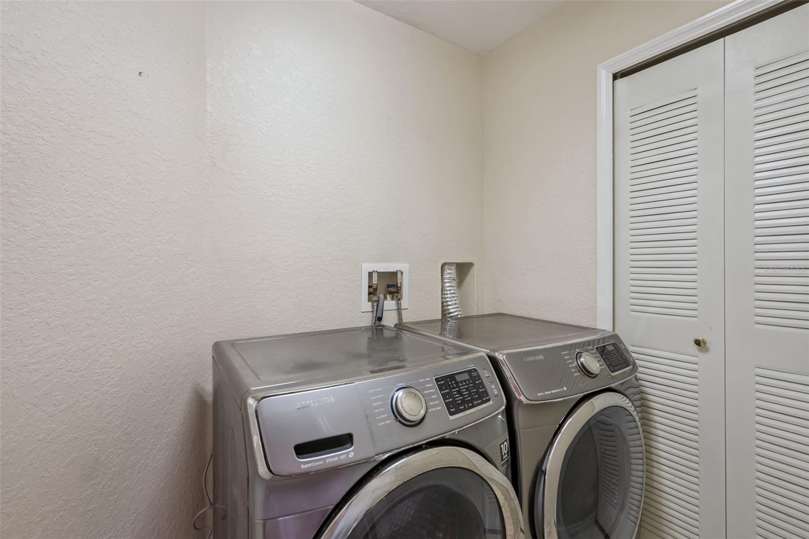 REGAL PALMS AT HIGHLAND RESERVE PH 05 - Residential