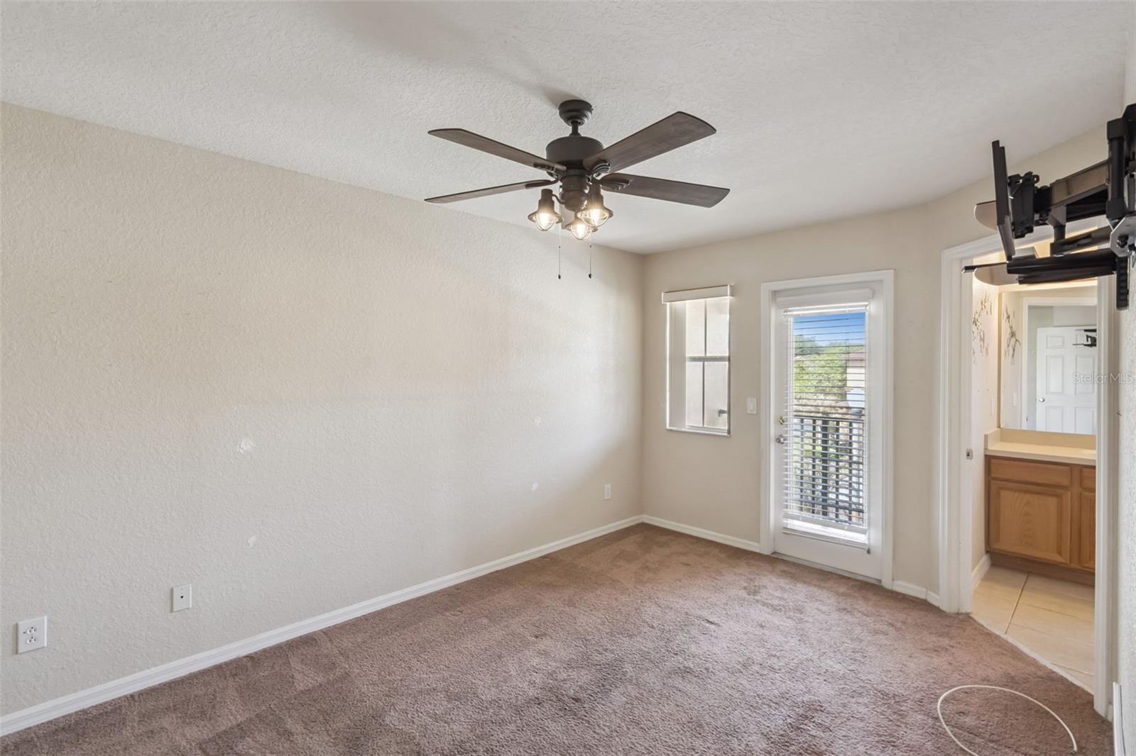 REGAL PALMS AT HIGHLAND RESERVE PH 05 - Residential