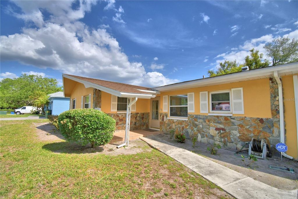 Photo of 2779 Robinwood Drive, Clearwater, FL 33759 (MLS # TB8503999)