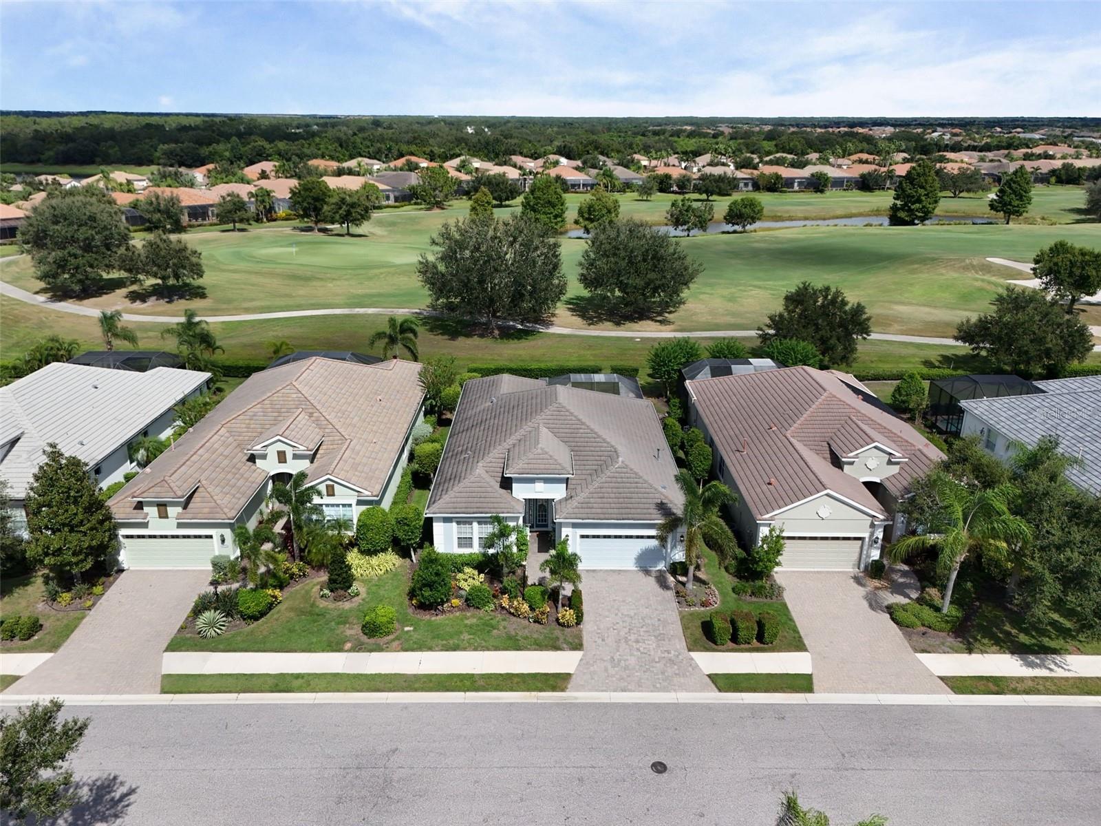 COUNTRY CLUB EAST AT LAKEWD RNCH QQ1 1 - Residential