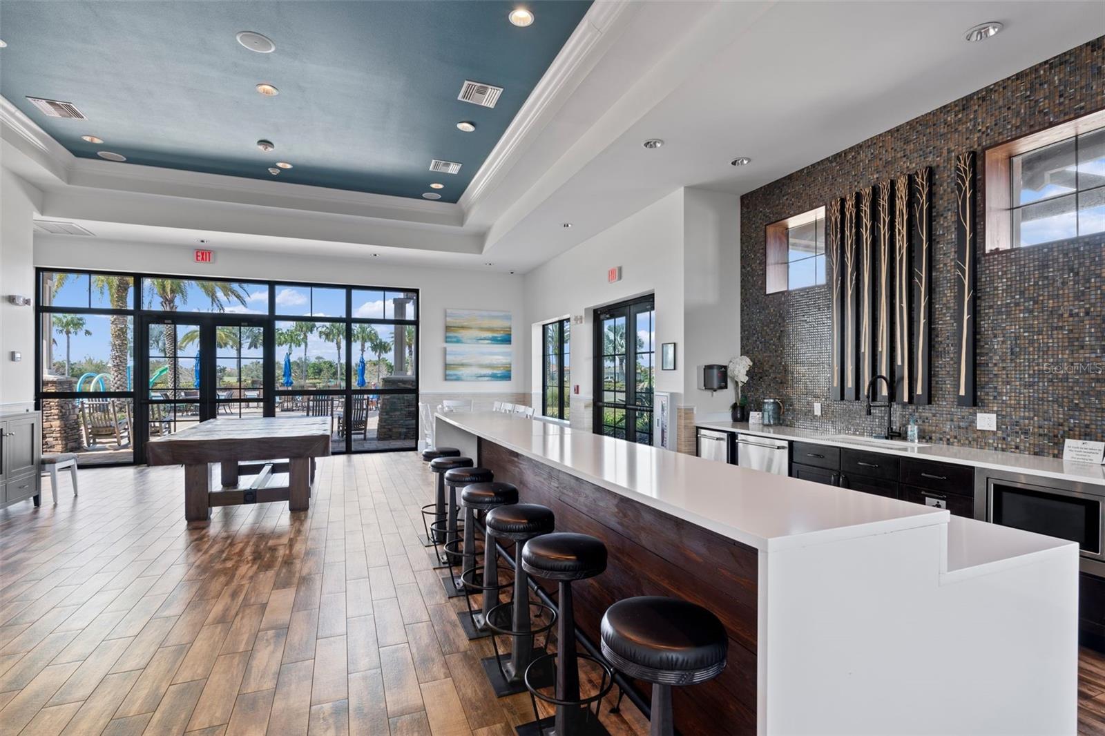 COUNTRY CLUB EAST AT LAKEWD RNCH QQ1 1 - Residential
