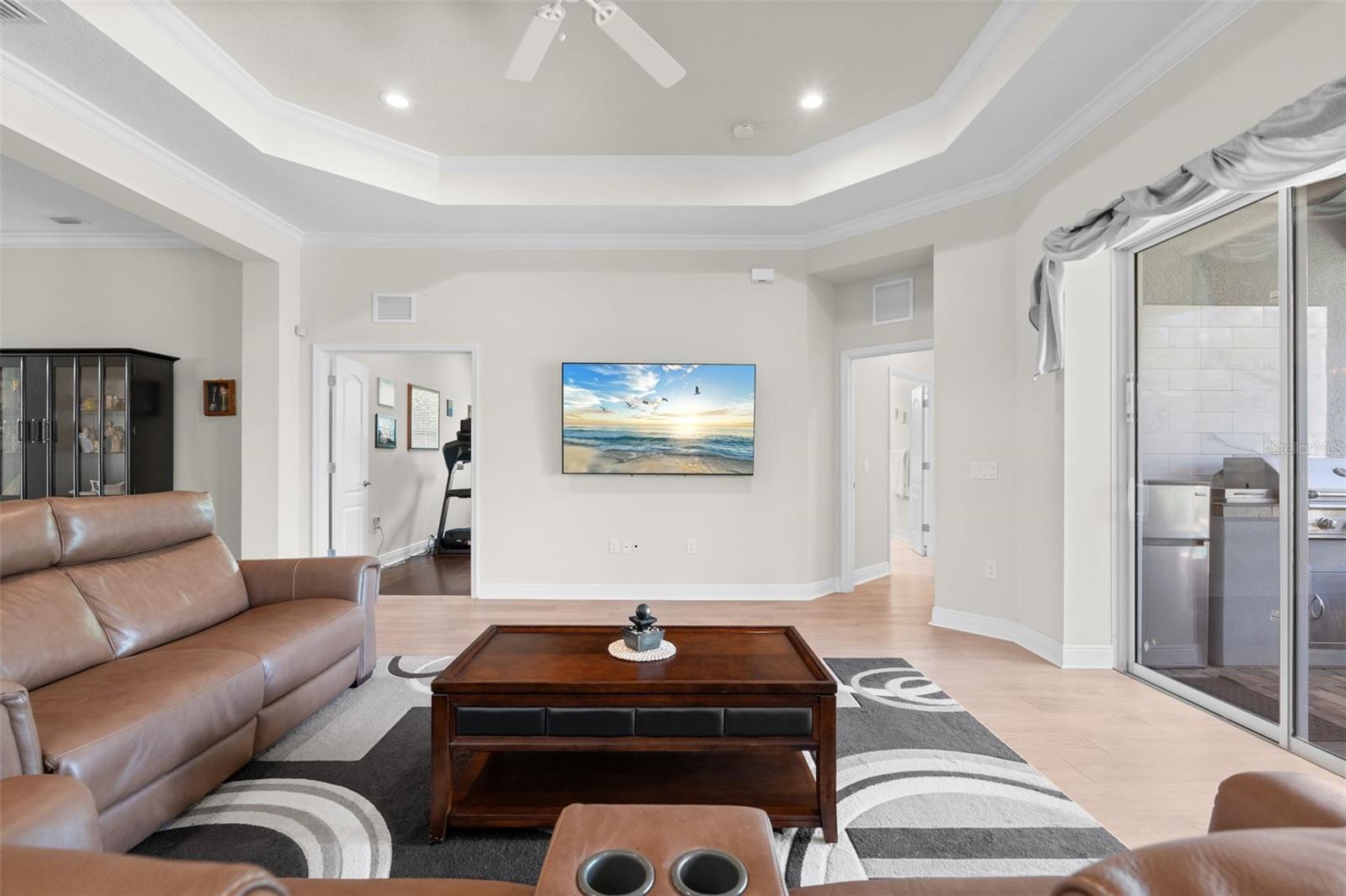 COUNTRY CLUB EAST AT LAKEWD RNCH QQ1 1 - Residential