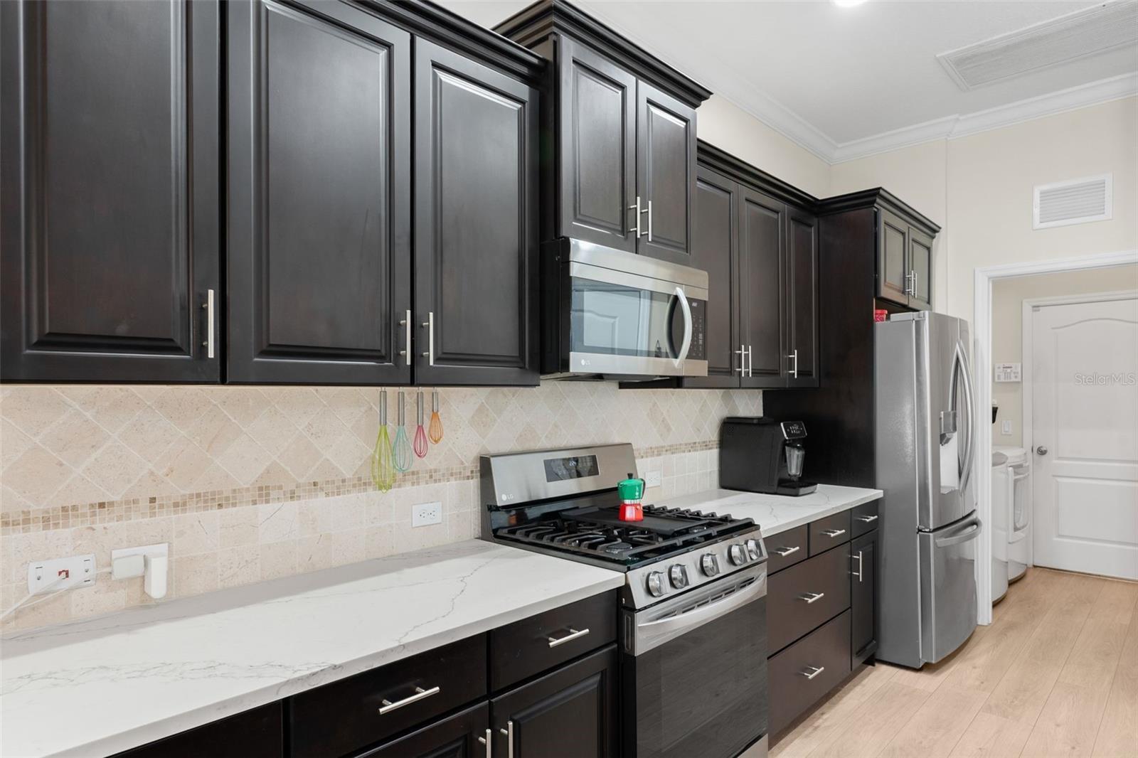 COUNTRY CLUB EAST AT LAKEWD RNCH QQ1 1 - Residential