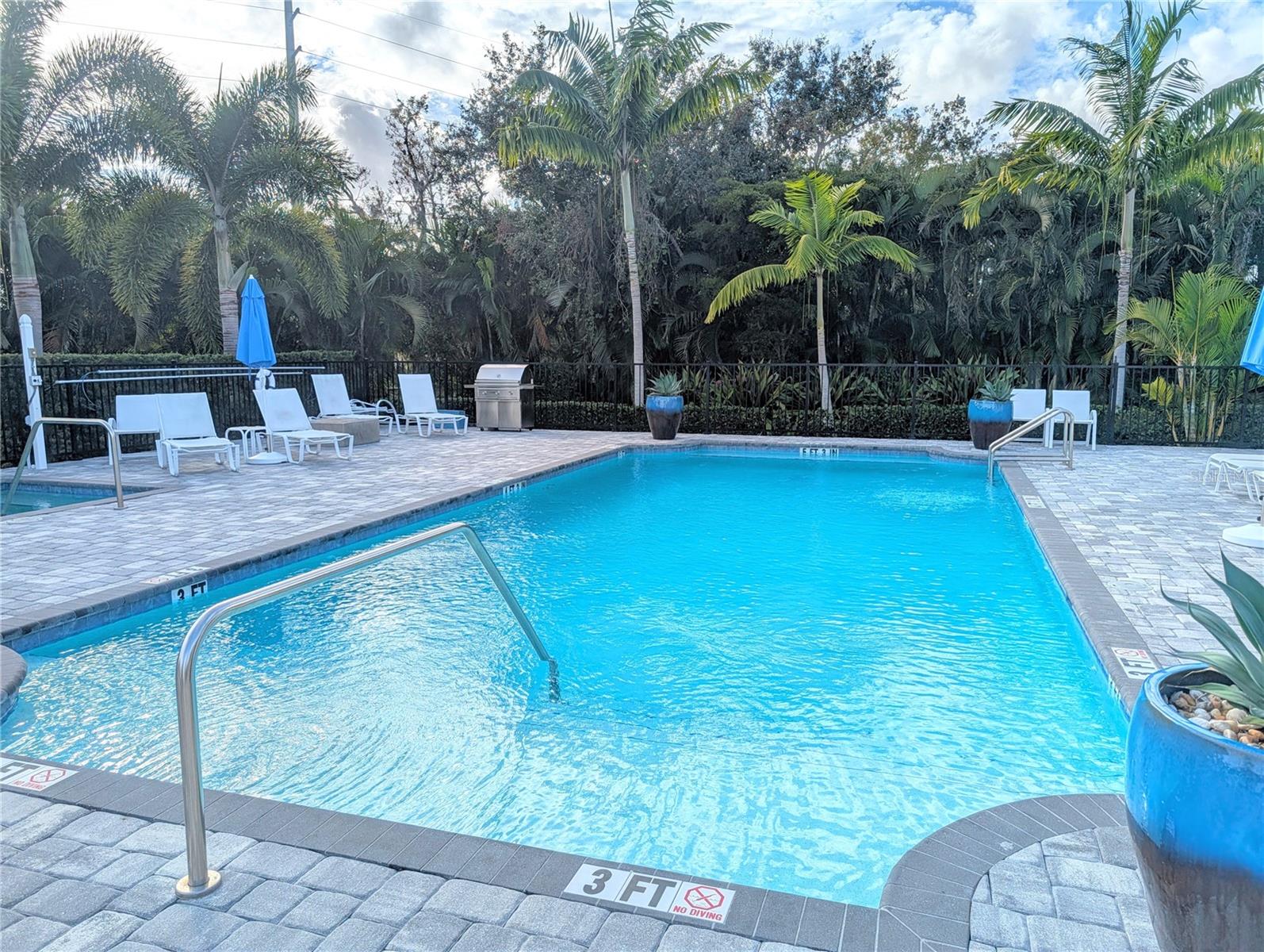 SANDHILL LAKE - Residential Lease