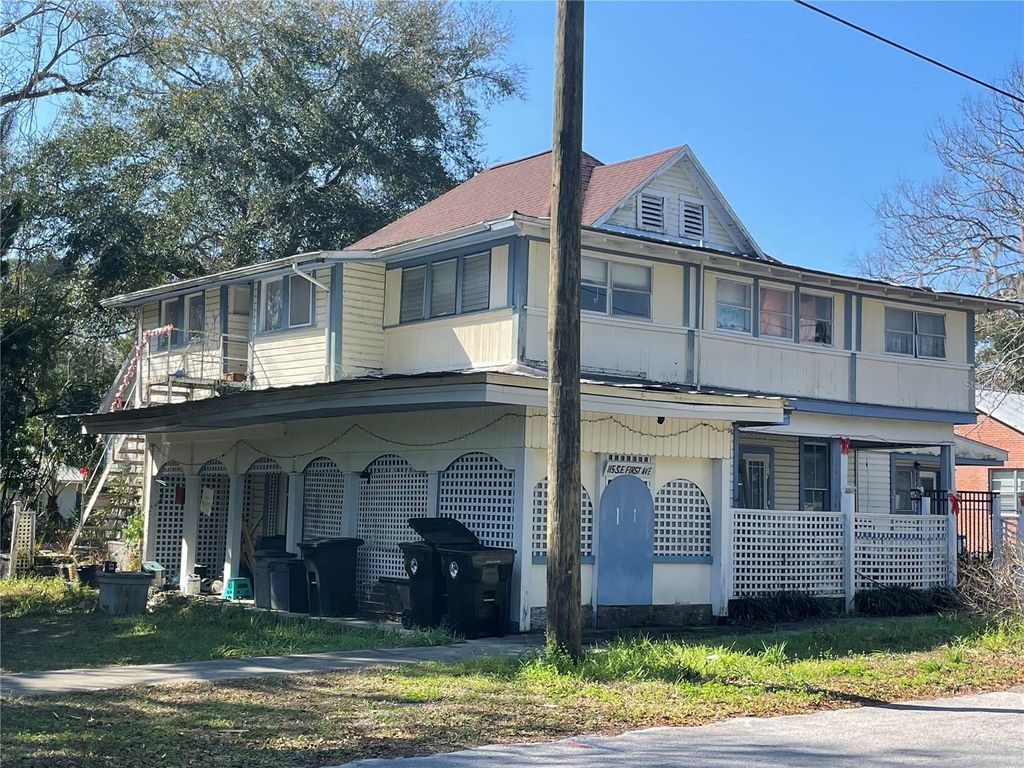 Photo of 115 SE 1st Avenue, Williston, FL 32696 (MLS # GC539453)