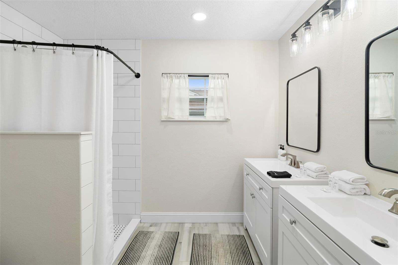 SOUTHERNAIRE - Residential