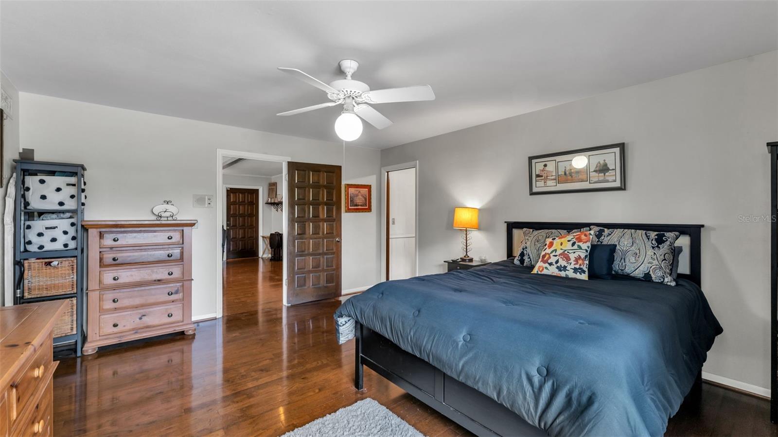 LAKEWOOD - Residential