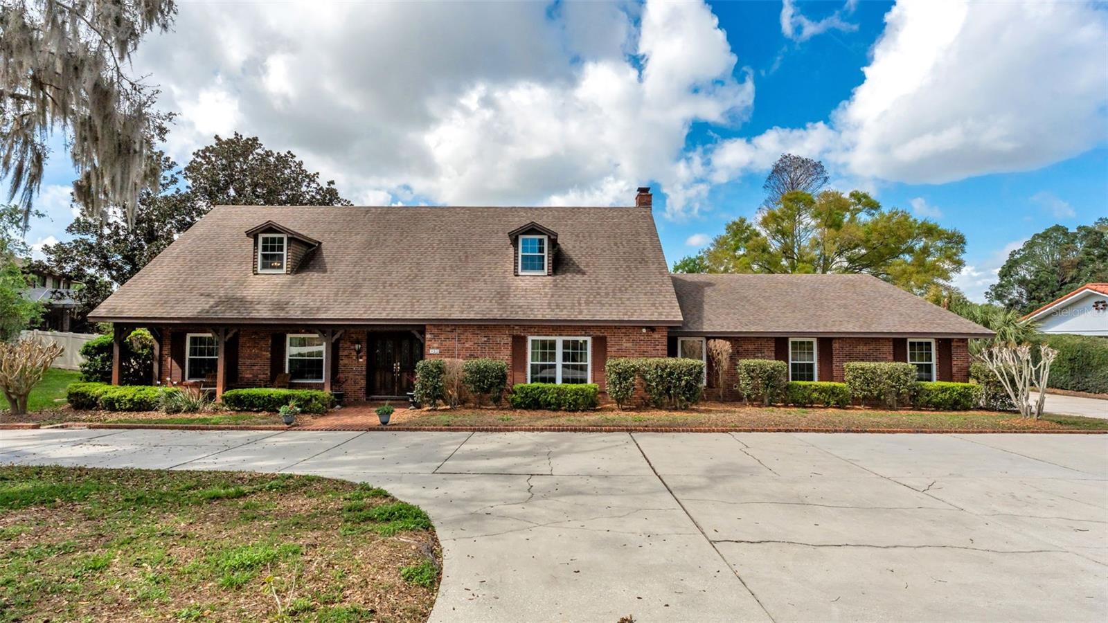 LAKEWOOD - Residential