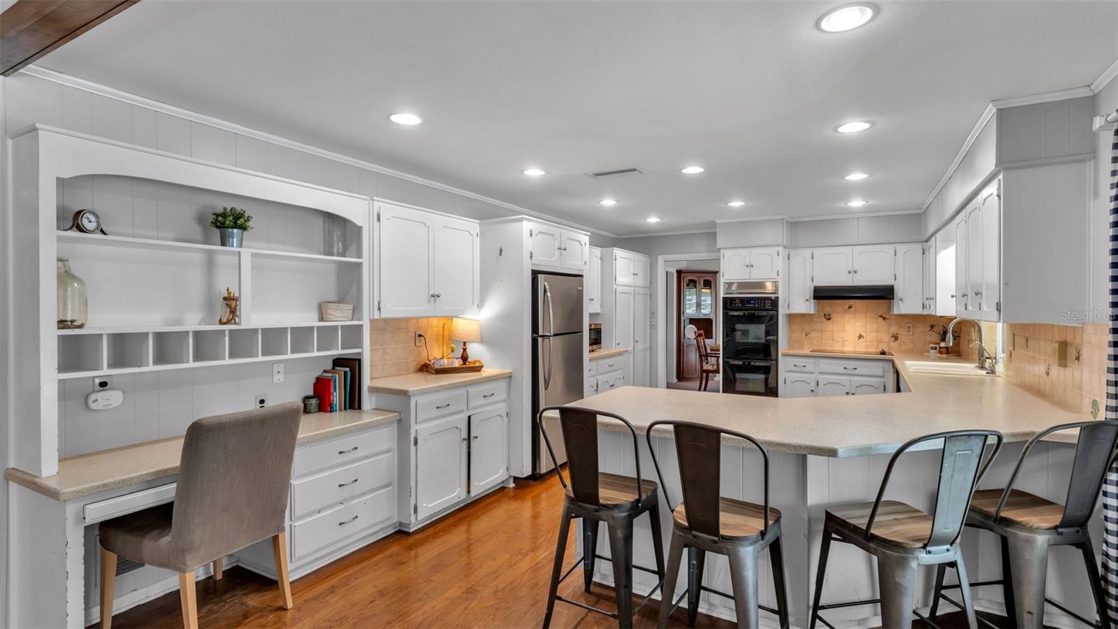 LAKEWOOD - Residential