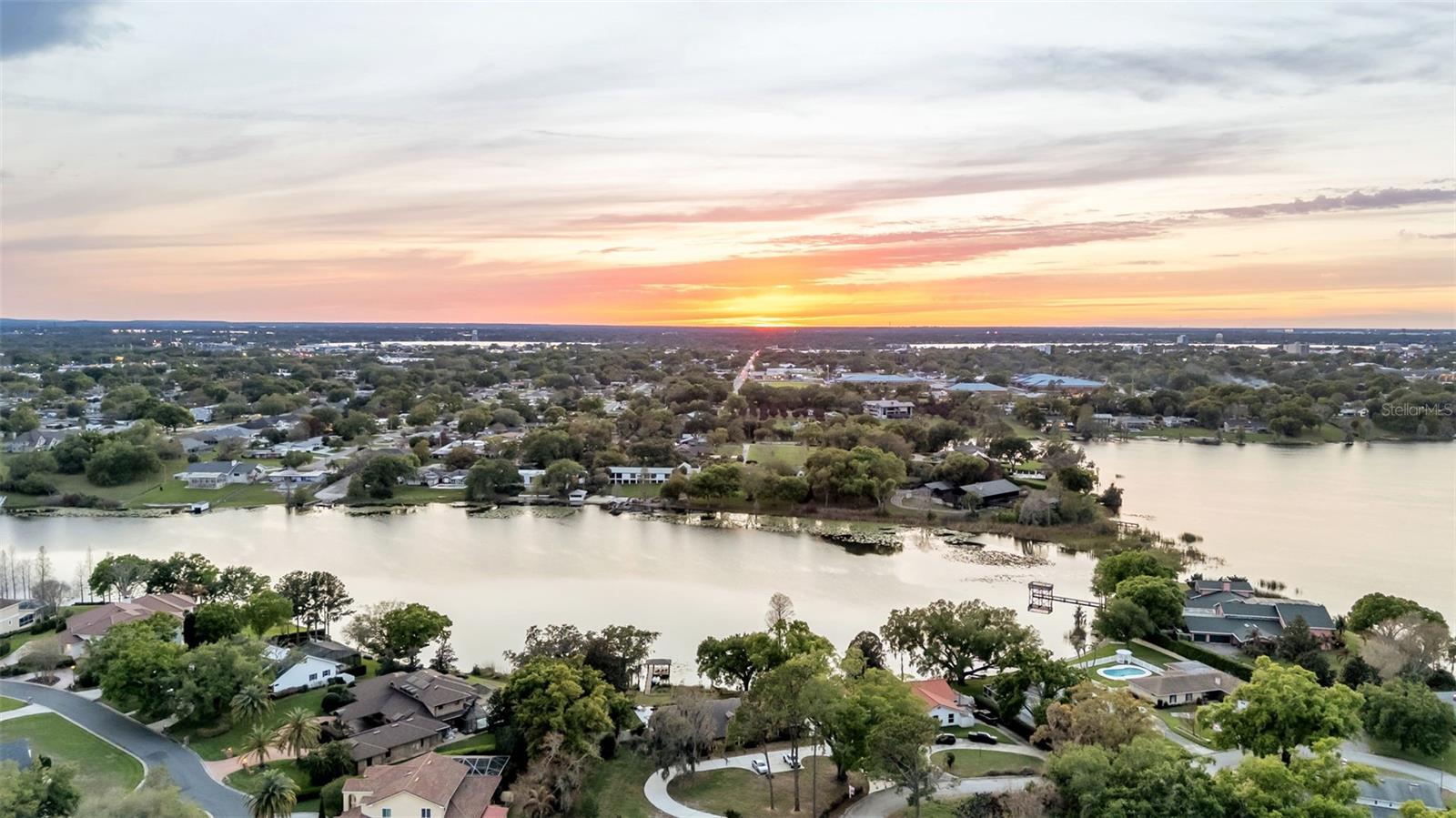 LAKEWOOD - Residential