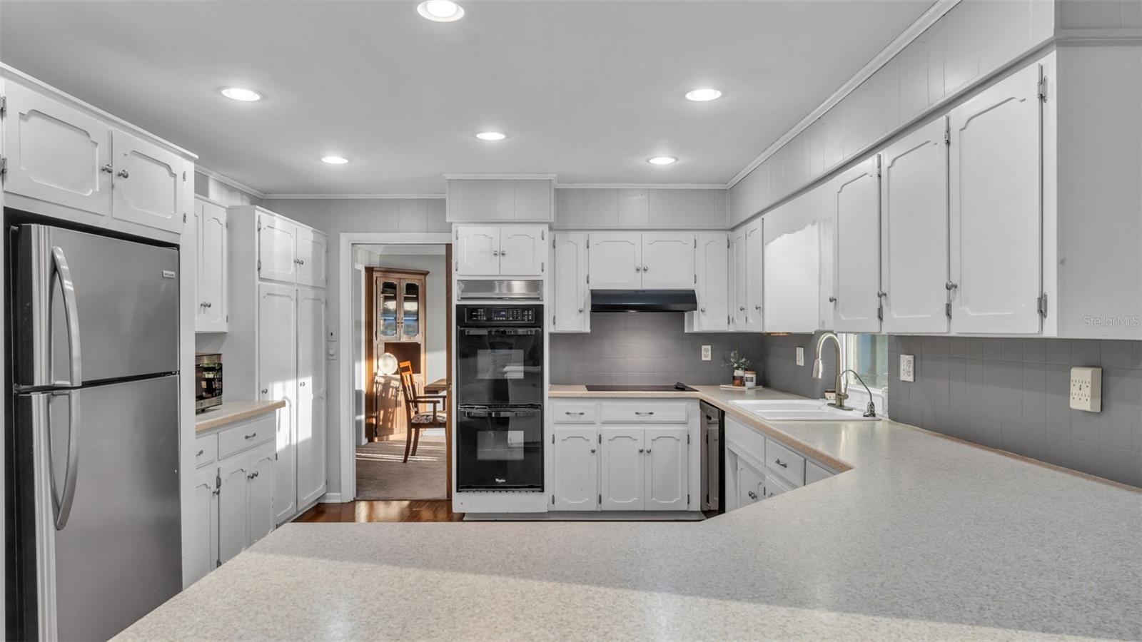 LAKEWOOD - Residential