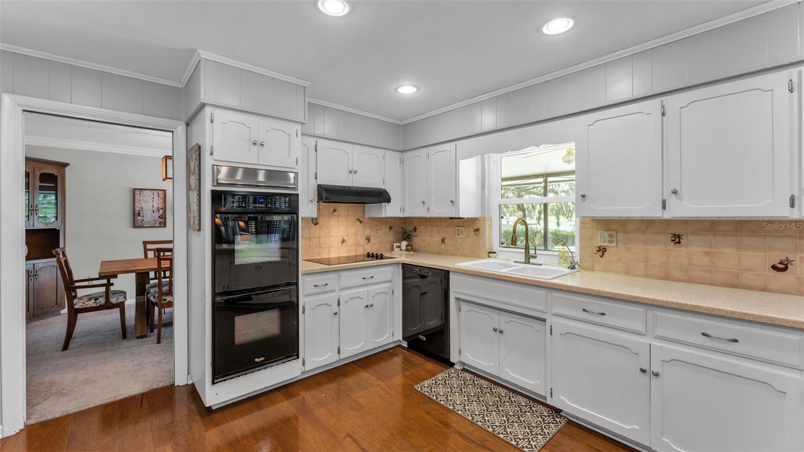 LAKEWOOD - Residential