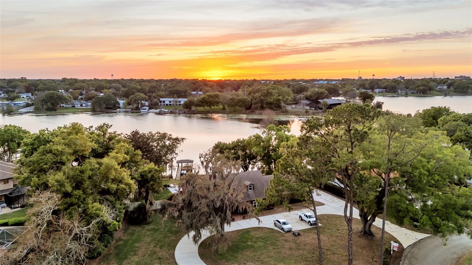 LAKEWOOD - Residential