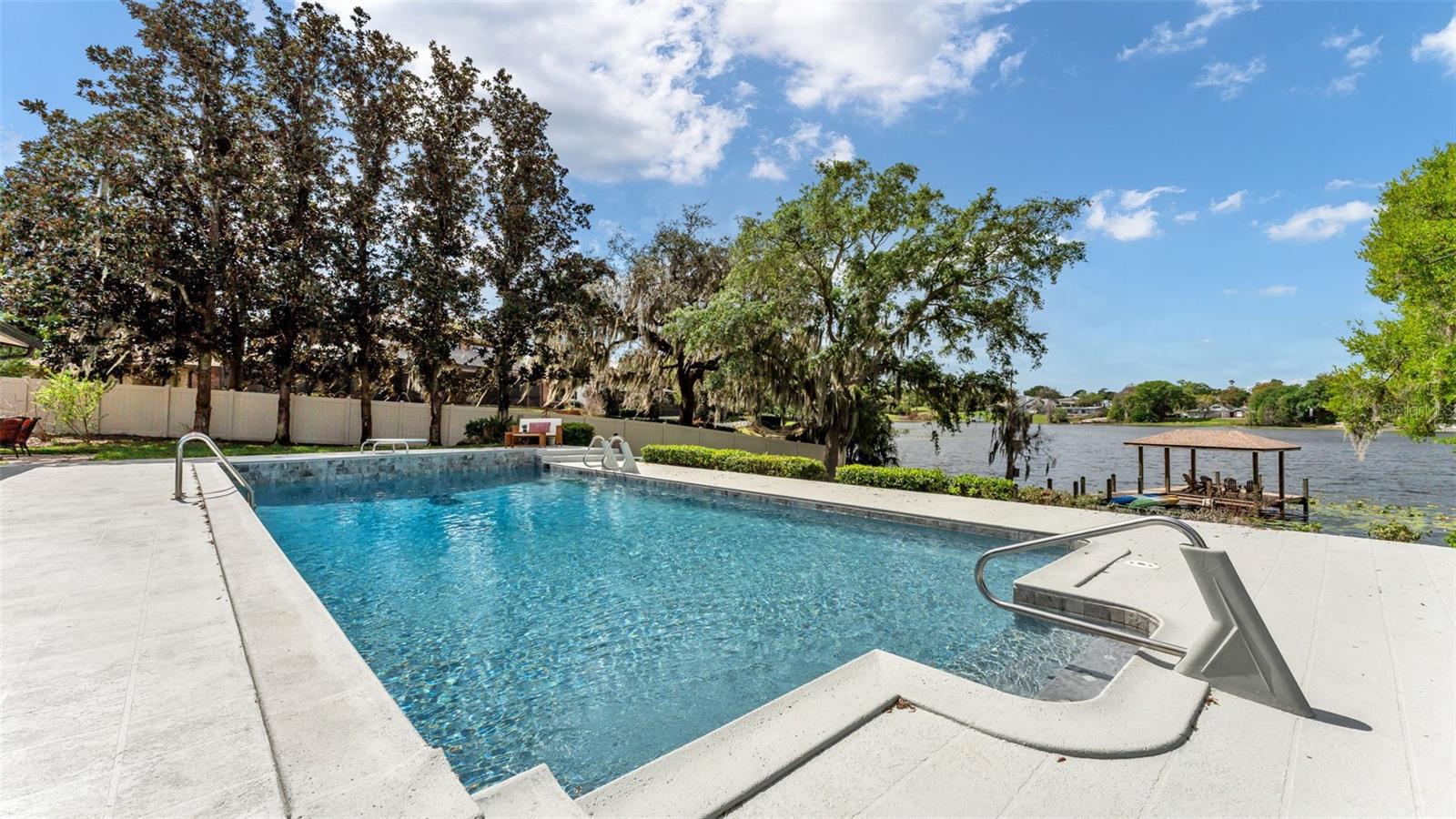 LAKEWOOD - Residential