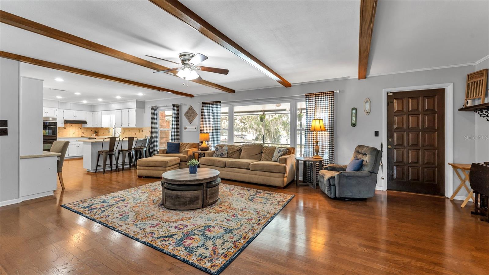 LAKEWOOD - Residential