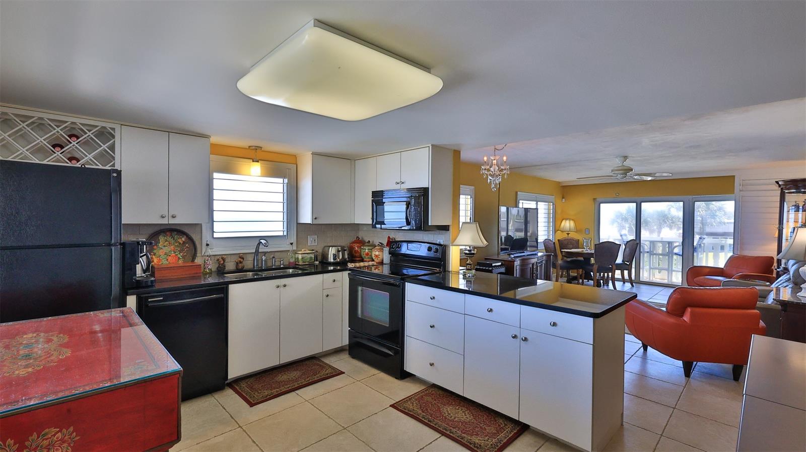 Chateau Sea - Residential