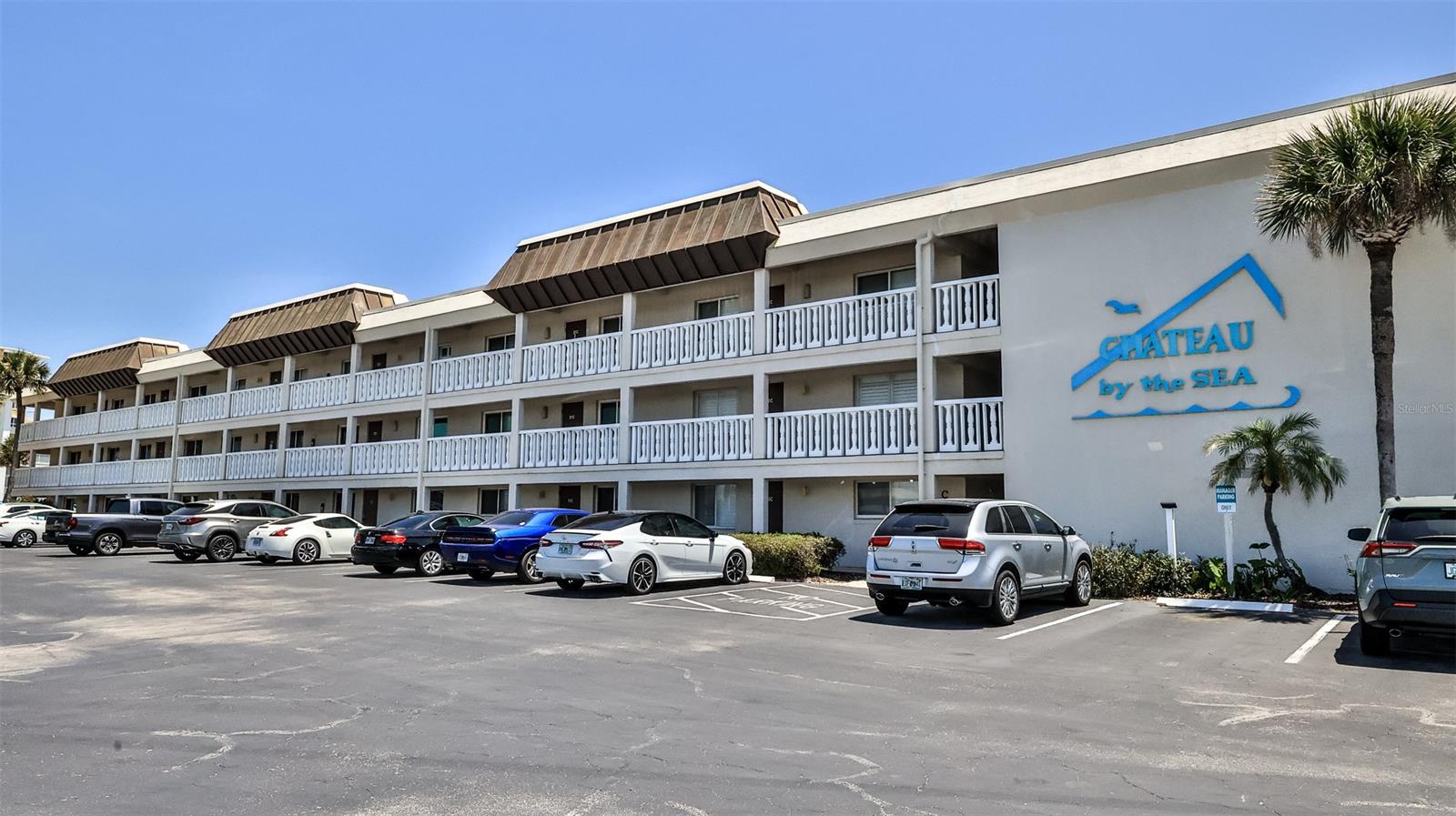 Chateau Sea - Residential